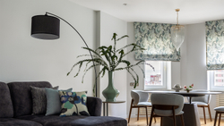 Напольный светильник (торшер) Maytoni Z328-FL-01-B