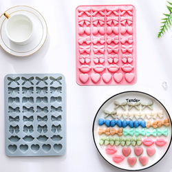 Форма силиконовая «Бантики. Сердечки. Губы» 33 ячейки