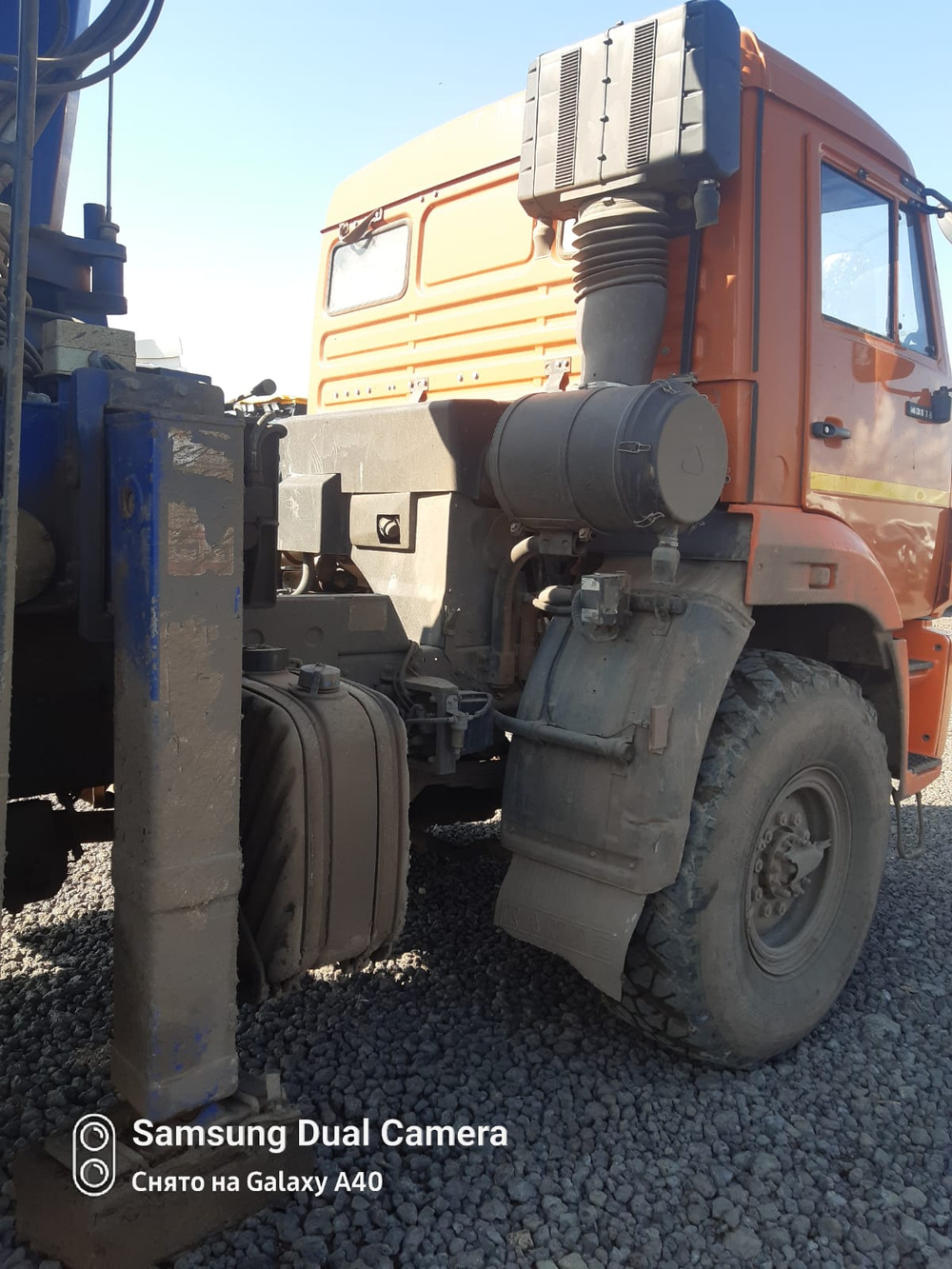 Агропромсервис 4382* на шасси КамАЗ 43118 6x6 Бортовой с КМУ 438240-02 (Дизельный, 11,8 л, 300 л.с.,