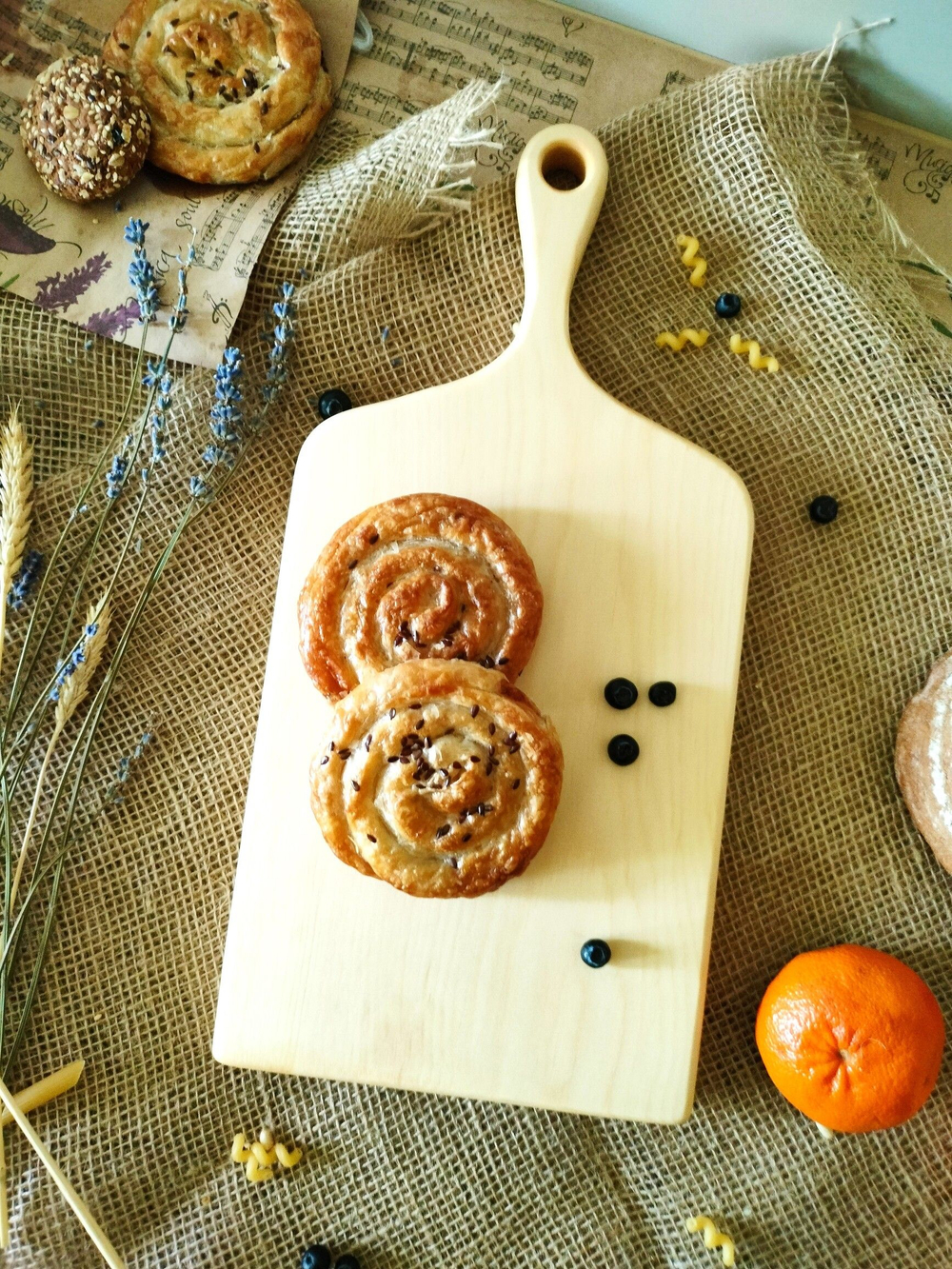 Доска разделочная из дерева сервировочная