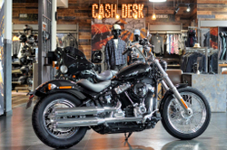 Мотоцикл Harley-Davidson Softail Standard