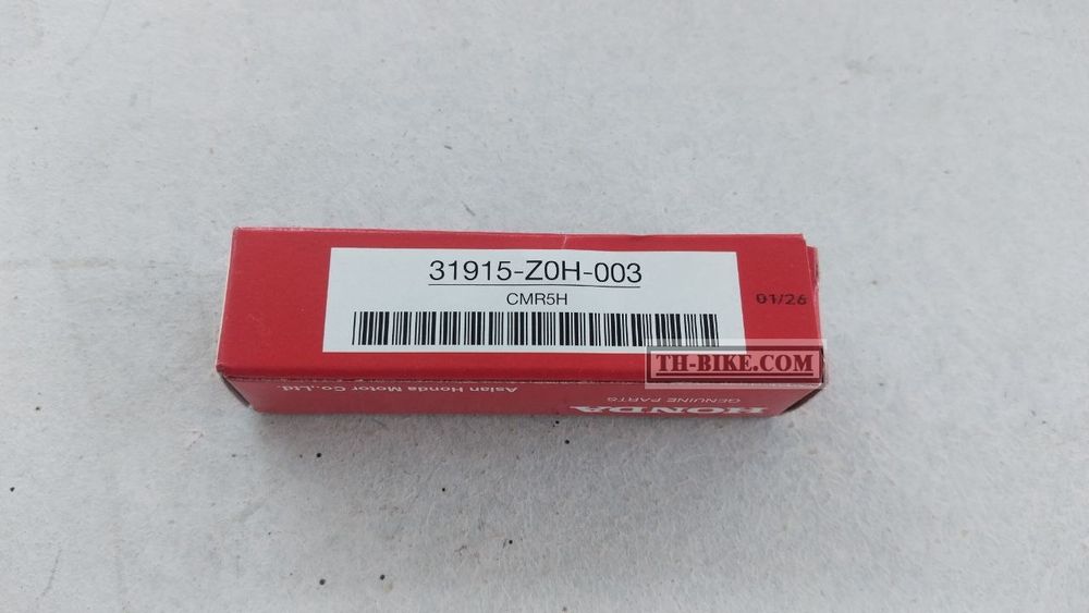 31915-Z0H-003. PLUG, SPARK (CMR5H) (NGK). HONDA