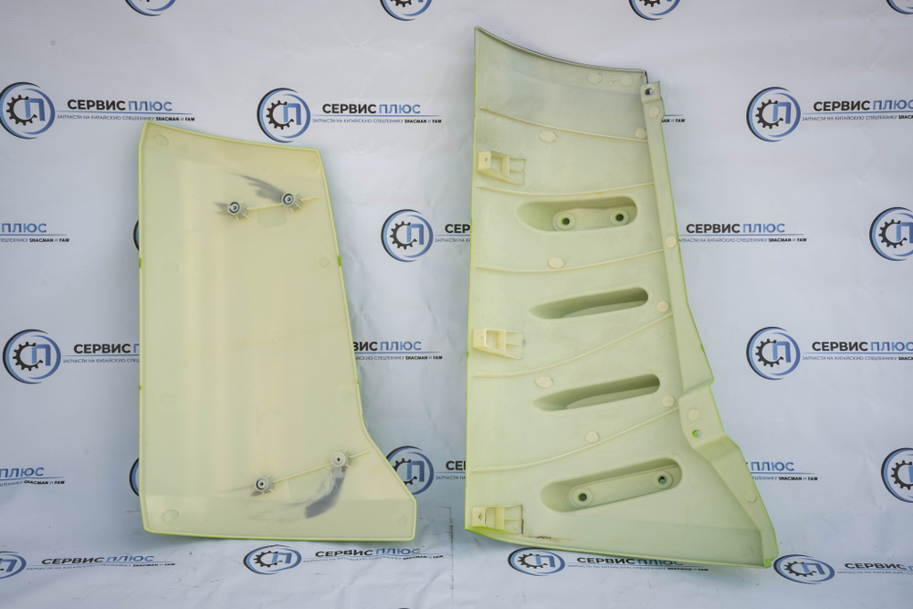 Обтекатель угловой кабины внутрен/наружний лев. X3000 (зелёный) DZ14251110060/0258