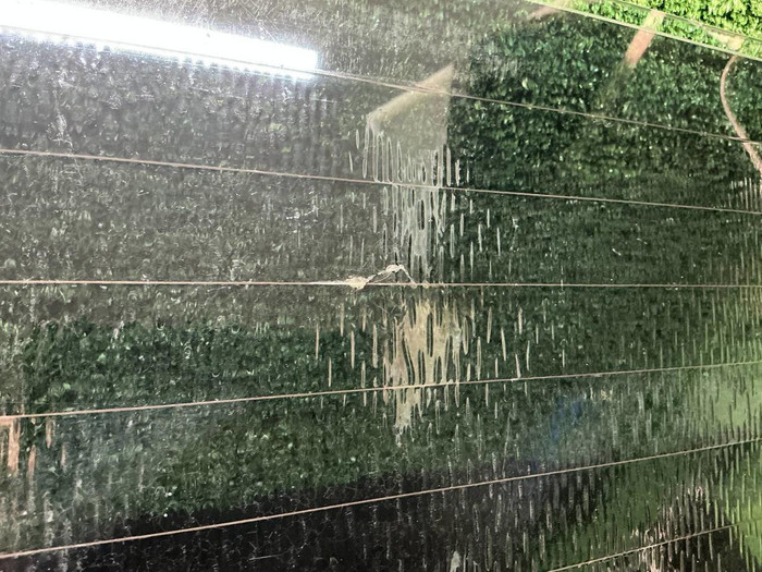 Стекло крышки багажника Mercedes G W463 (08-18)