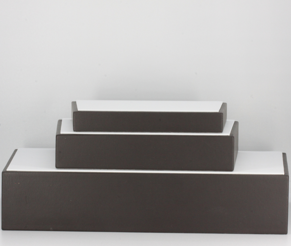 Auris spacer podium