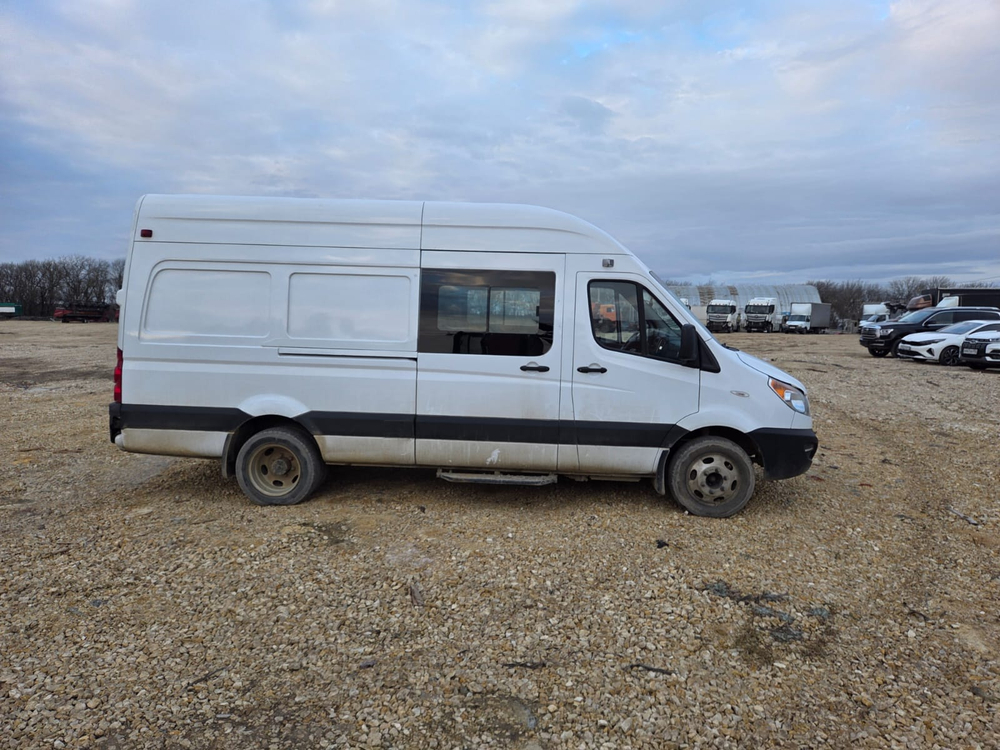 SOLLERS ATLANT Грузопассажирский STAN18 (Дизельный, 2.7 л, 150 л.с. МТ)