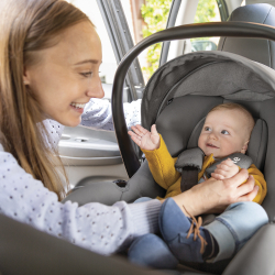 Детское автокресло Joie I-Snug