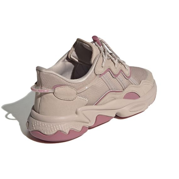 Кроссовки adidas originals от Ozweego - Современная коллекция мужской обуви.