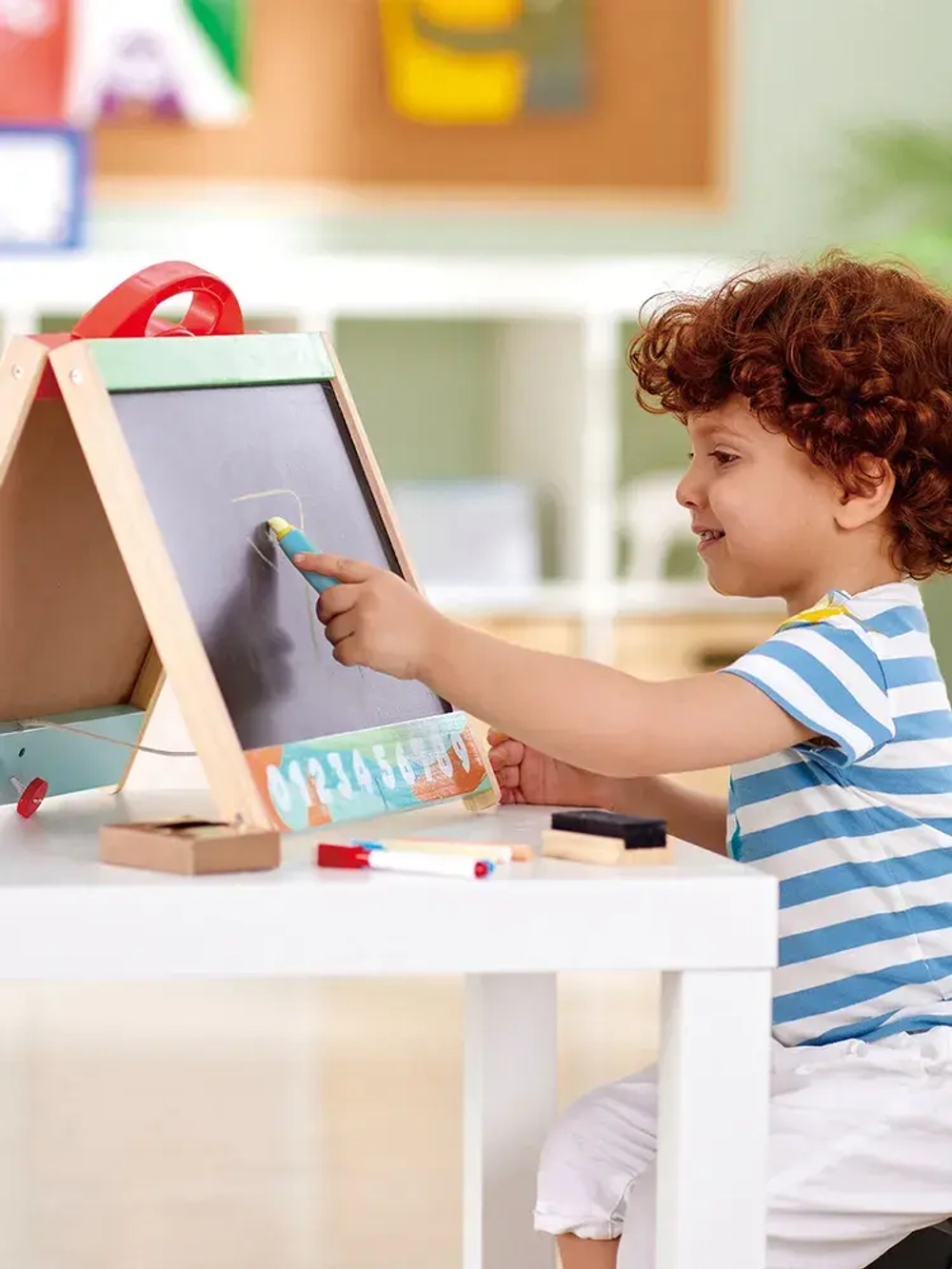 Мольберт детский двухсторонний, HAPE