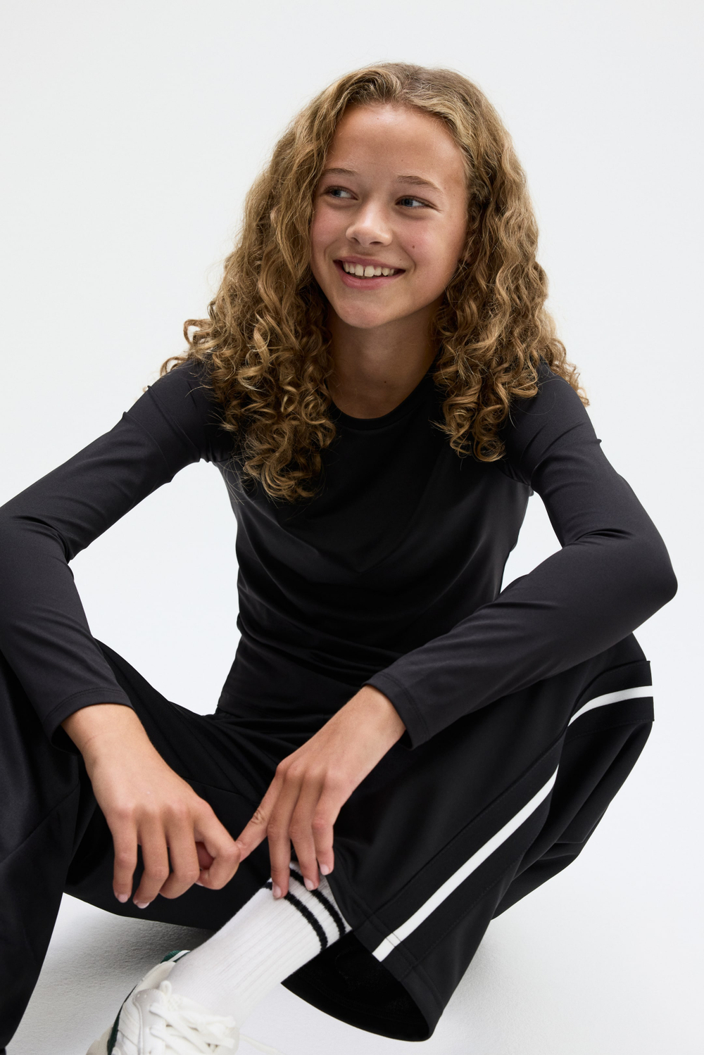 H&M Комплект из двух спортивных футболок с длинными рукавами, темно-зеленый/черный