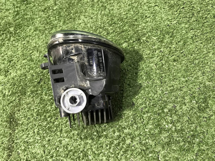 ПТФ левая Toyota Camry XV50 XV70 (2017-2021) LED