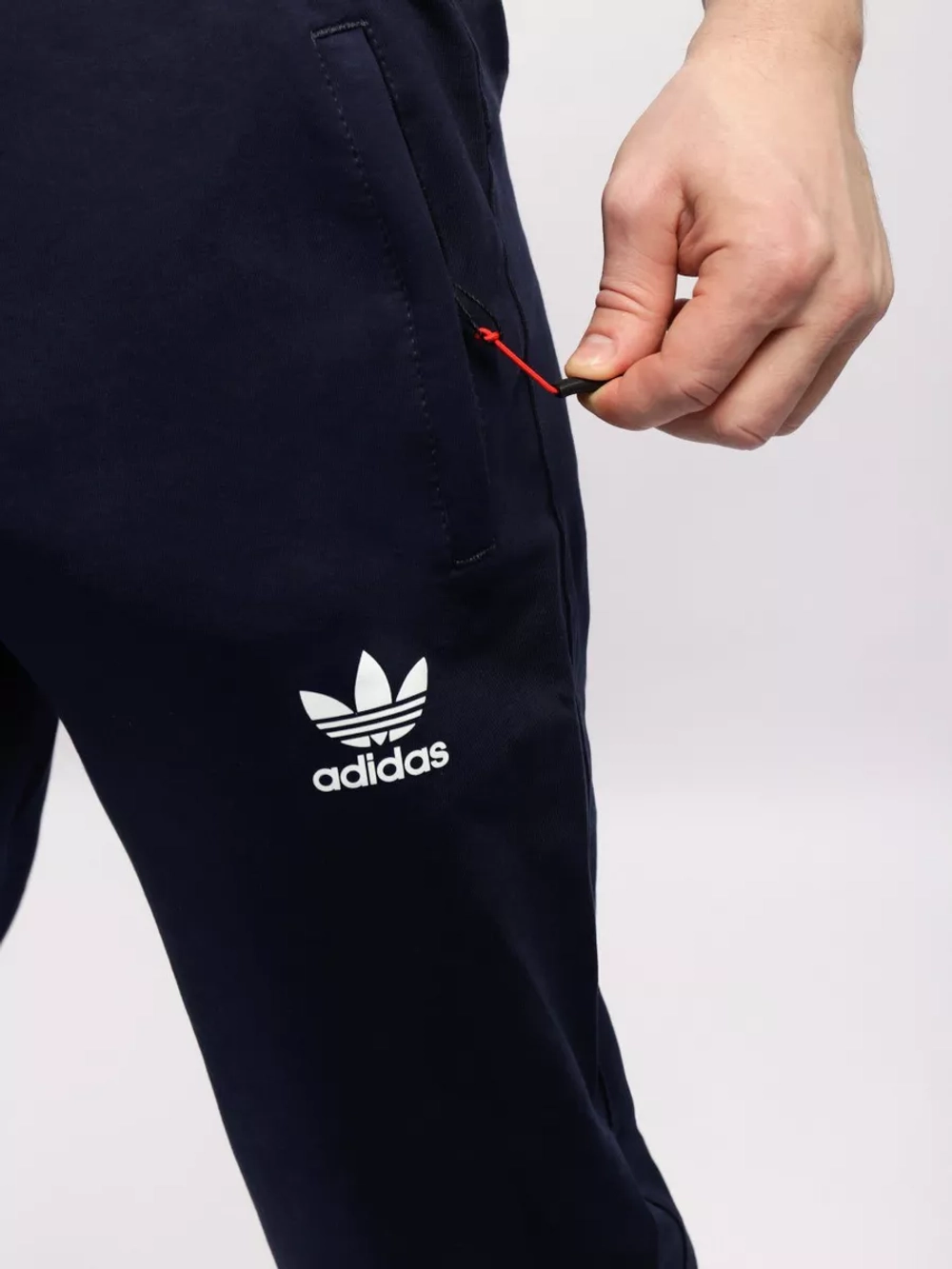 Брюки спортивные джоггеры с лампасами и манжетами Adidas