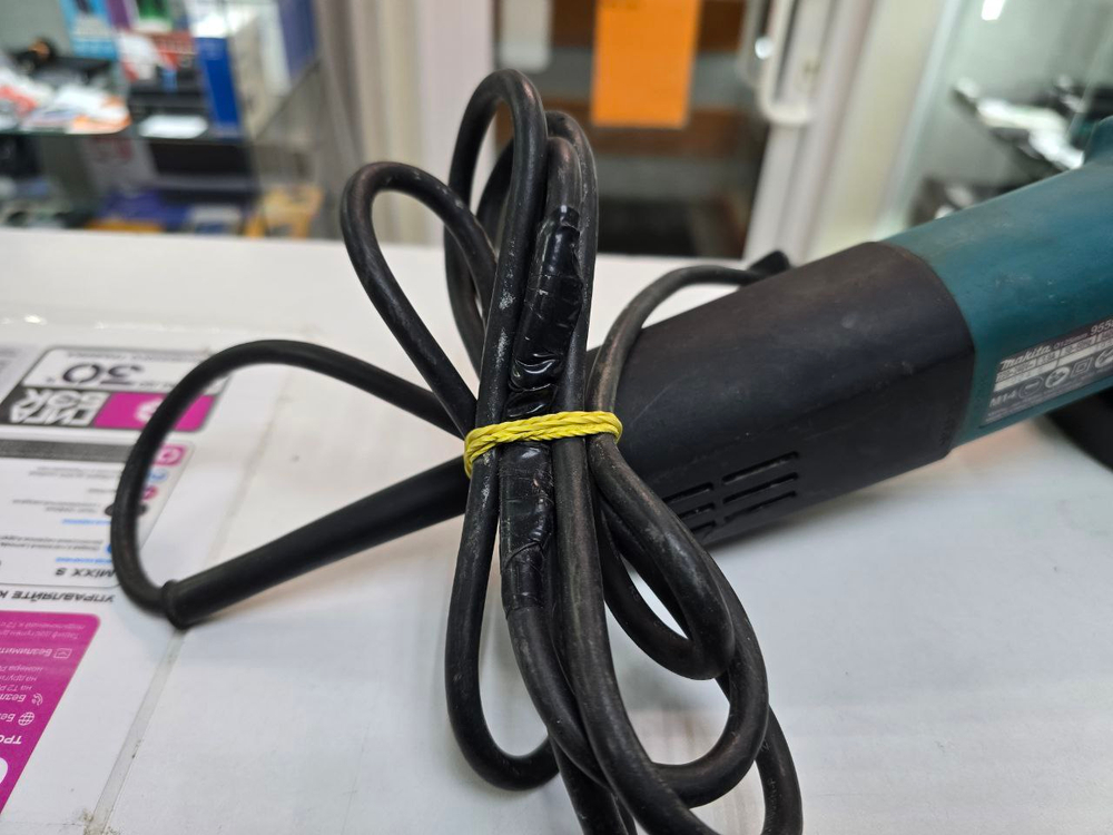 Болгарка (УШМ) Makita 9558HNR