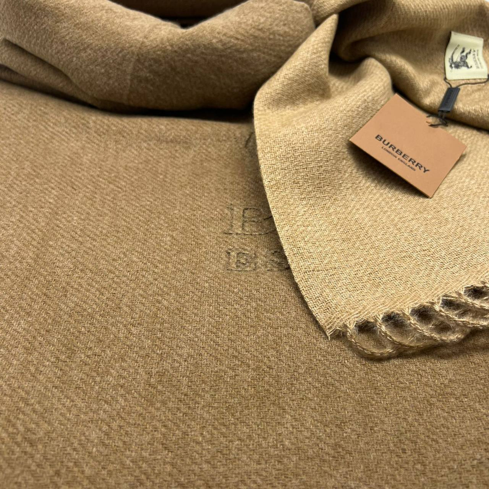 Палантин Burberry
