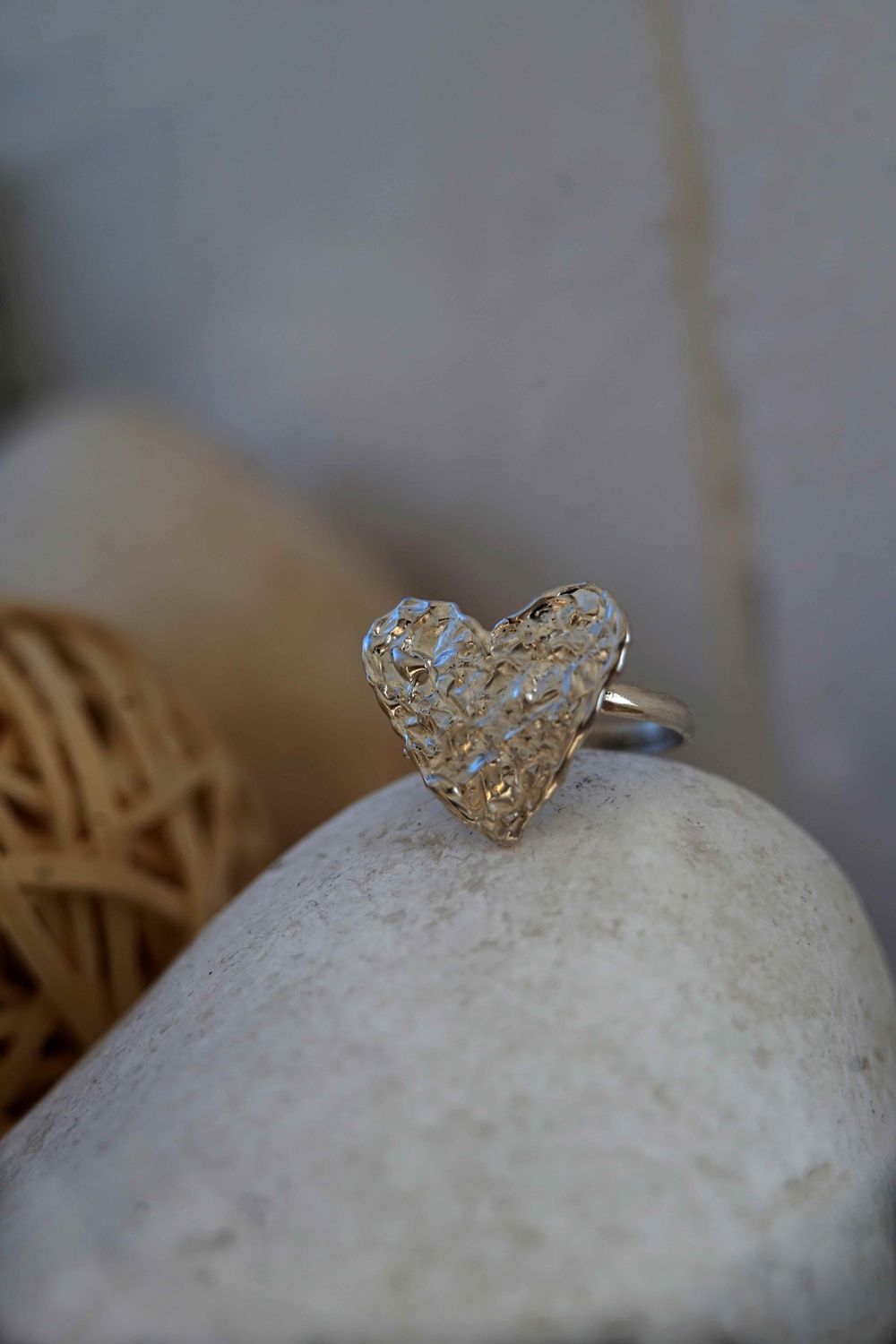 Кольцо Moon River Сердце R008