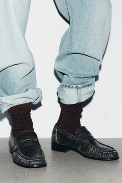 ZARA ЖАККАРДОВЫЕ НОСКИ С АНИМАЛИСТИЧНЫМ ПРИНТОМ, КОРИЧНЕВЫЙ