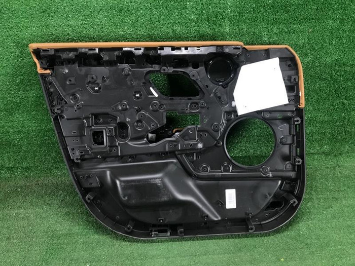 Обшивка двери передняя RR Vogue 4 L405 (17-22)