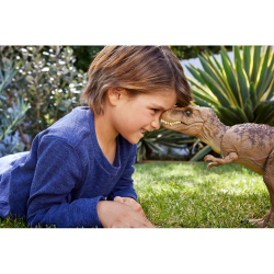 Jurassic World - T-Rex Тотальная атака динозавров со звуком HXF53 / артикул   HXF53  / GTIN 194735228263