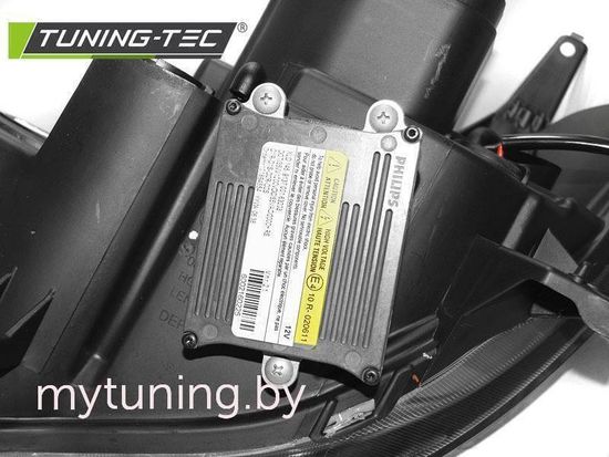 Передние фары для Mazda 3 (03-09) черные под ксенон