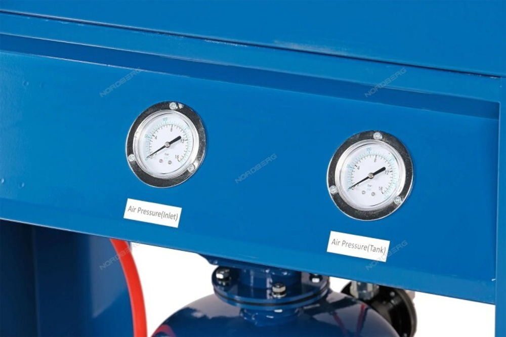 Пескоструйная камера NORDBERG NS10P с напорной системой подачи абразива и циклонной фильтрацией NS10P