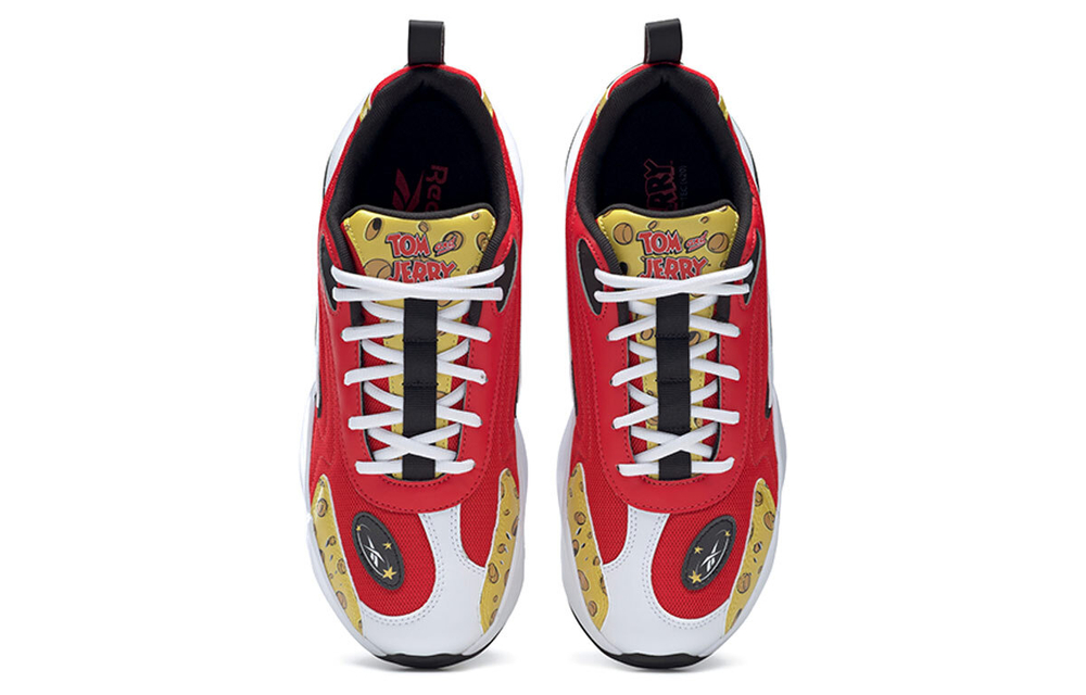 Кроссовки Minions X Reebok Instapump Fury Mu