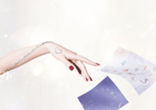 compact_ChapterIntro_09_Crystal-it_CrystalTattoos.jpg