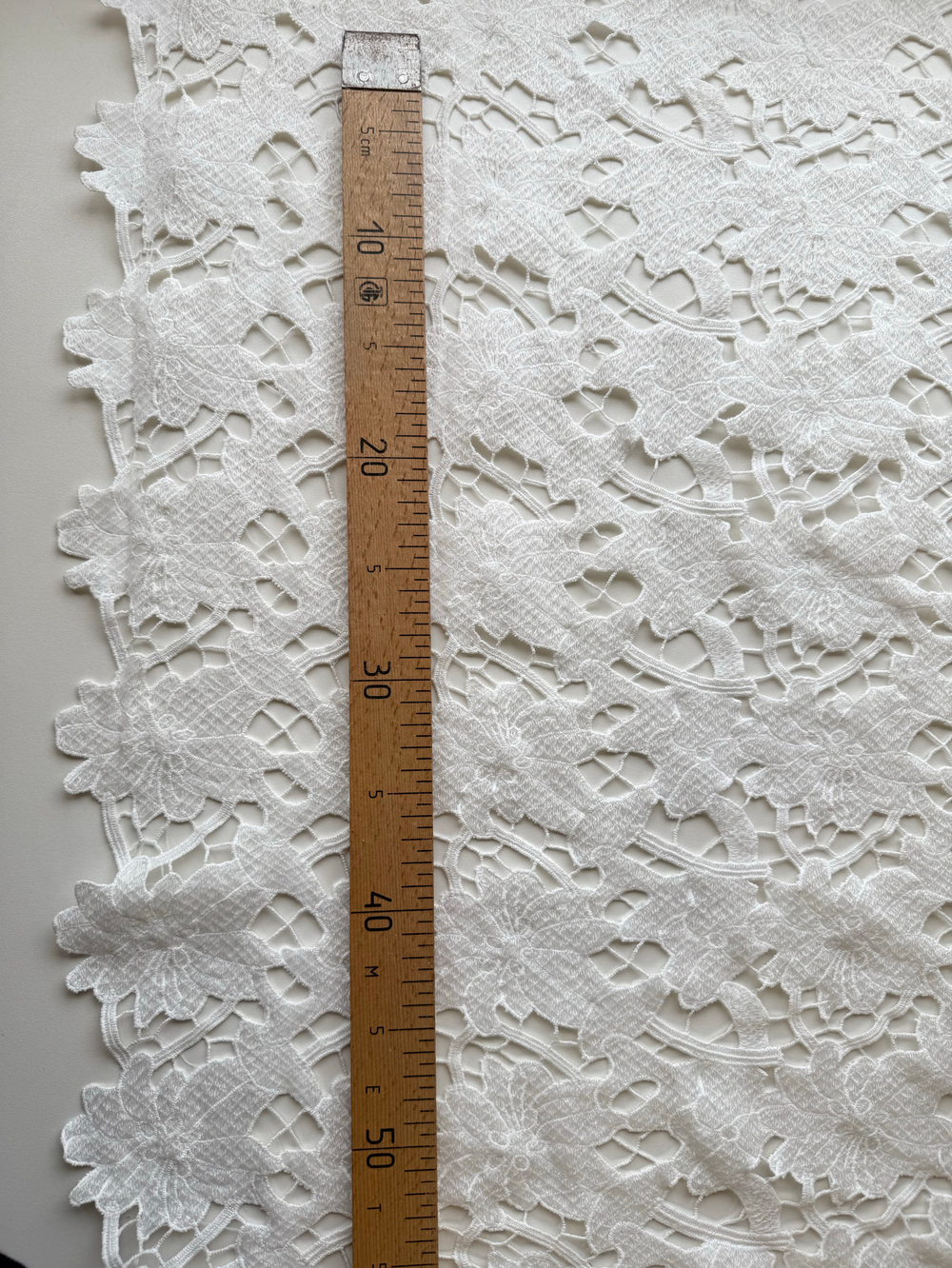 Вышивка Шарлот