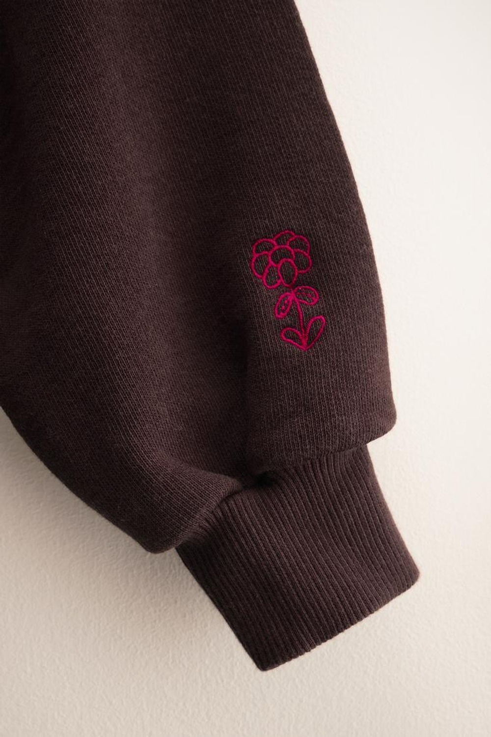 ZARA TIMELESS — ТОЛСТОВКА С ВЫШИВКОЙ ORFAYO ©, КОРИЧНЕВЫЙ