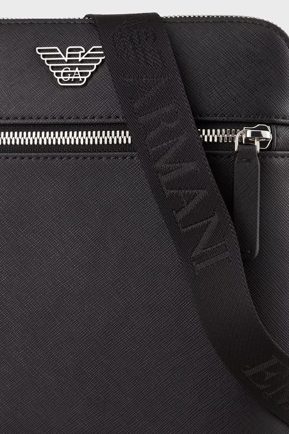 Сумка EMPORIO ARMANI