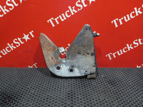 Замок кабины левый 2024г.