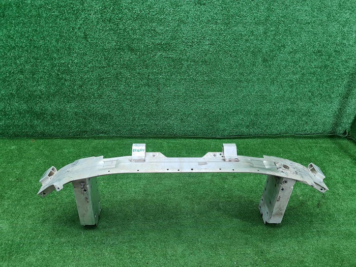 Усилитель передний BMW X7 G07 (2019-н.в.)