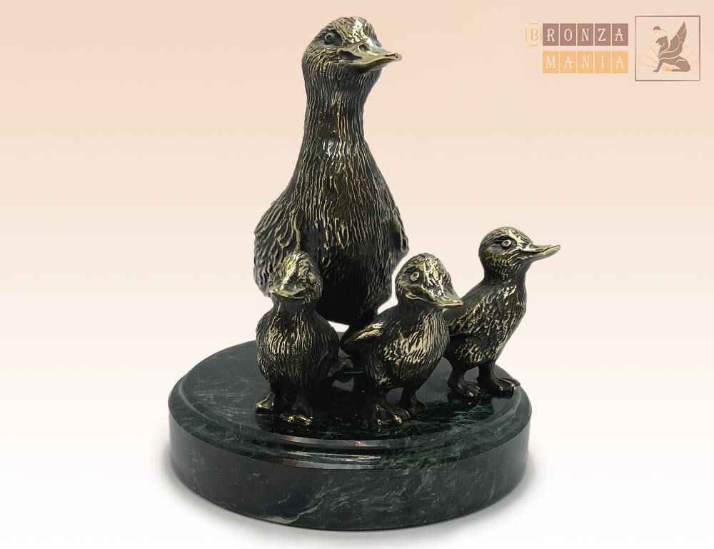 фигурка Утка с утятами