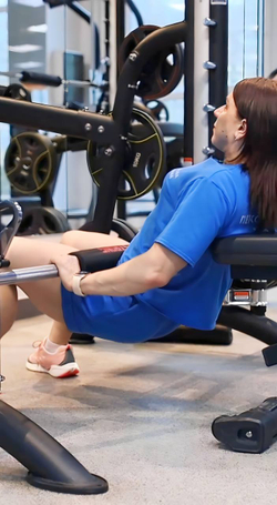 Смягчающая накладка на гриф 60 см REBEL для ягодичного моста