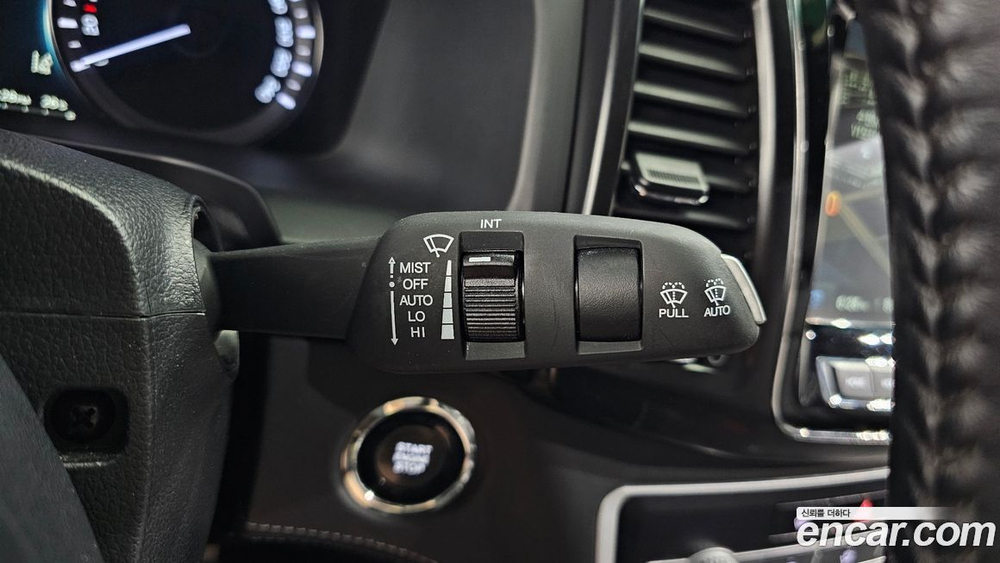 KG Mobility (Ssangyong) Rexton Sports KHAN Дизель 2.2 4WD (09.2020)