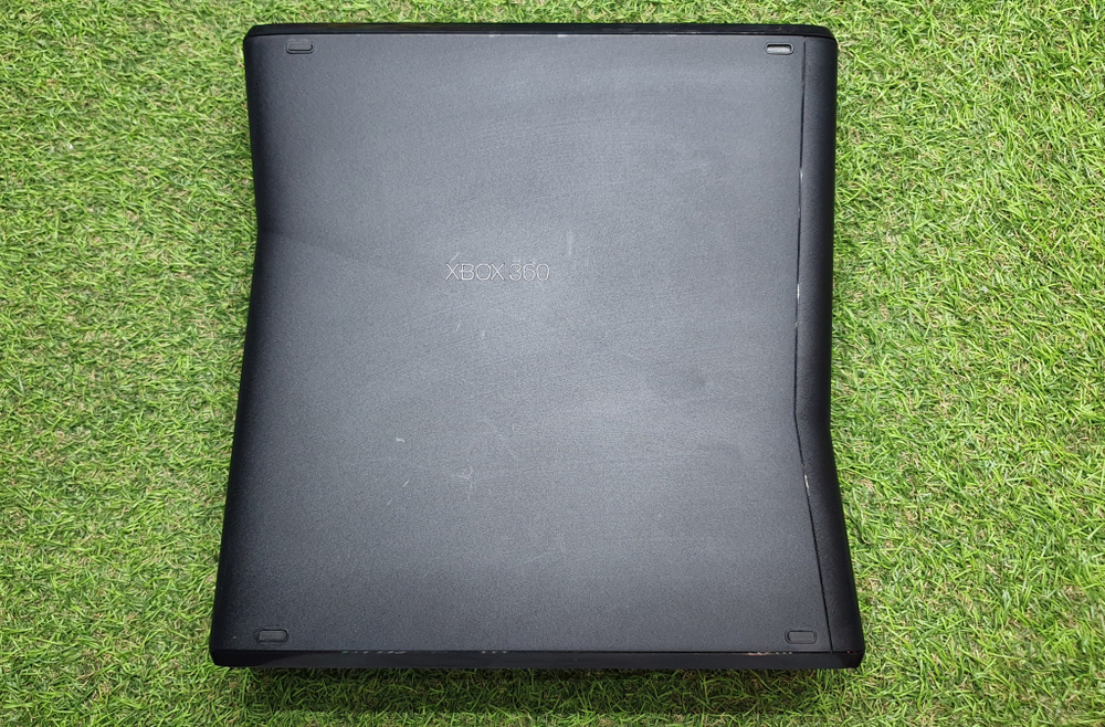 Игровая приставка Microsoft Xbox 360 S 250 ГБ HDD