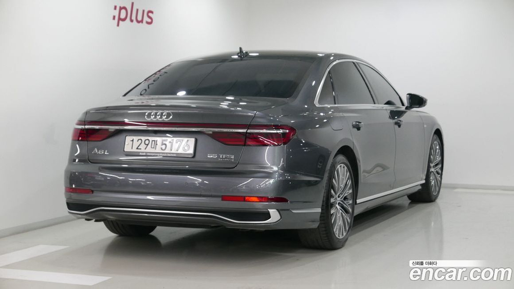 Audi A8 (D5) 55 TFSI Quattro Premium LWB (12.2022)