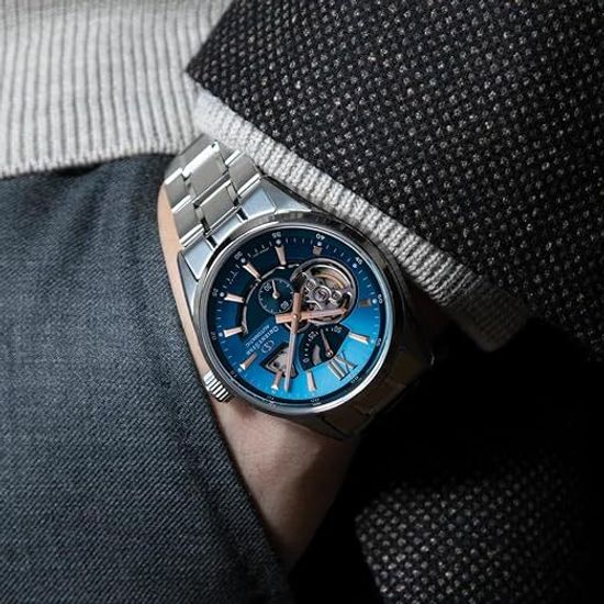 Мужские часы Orient RE-AV0122L00B