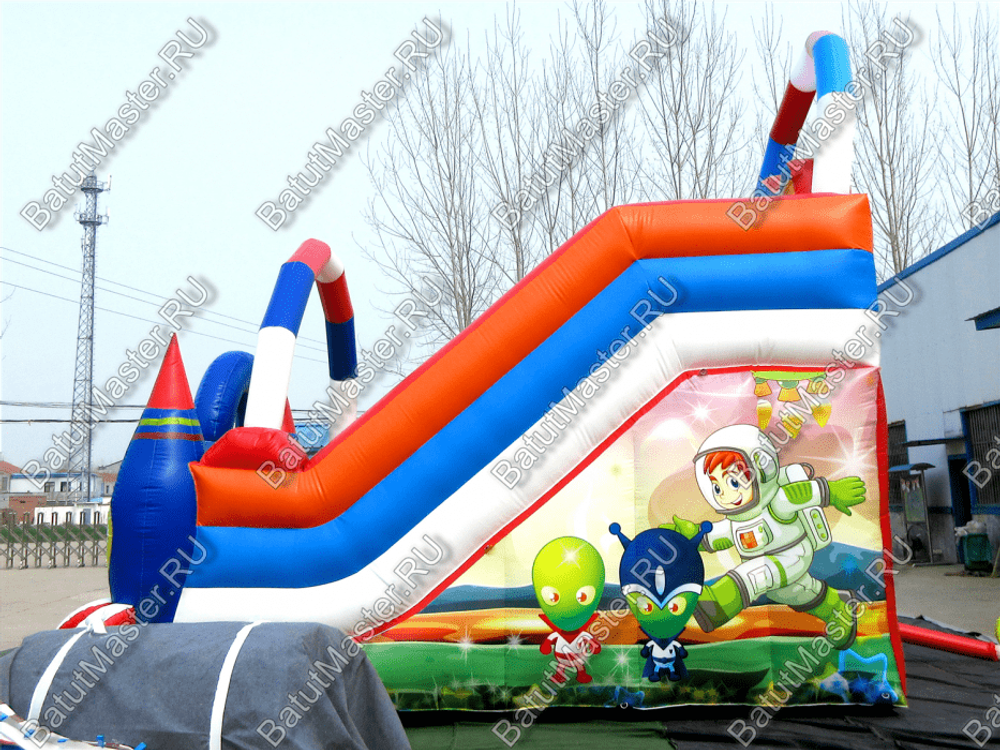 Надувная горка "Лунатик", размер 5*4*4,5 м.