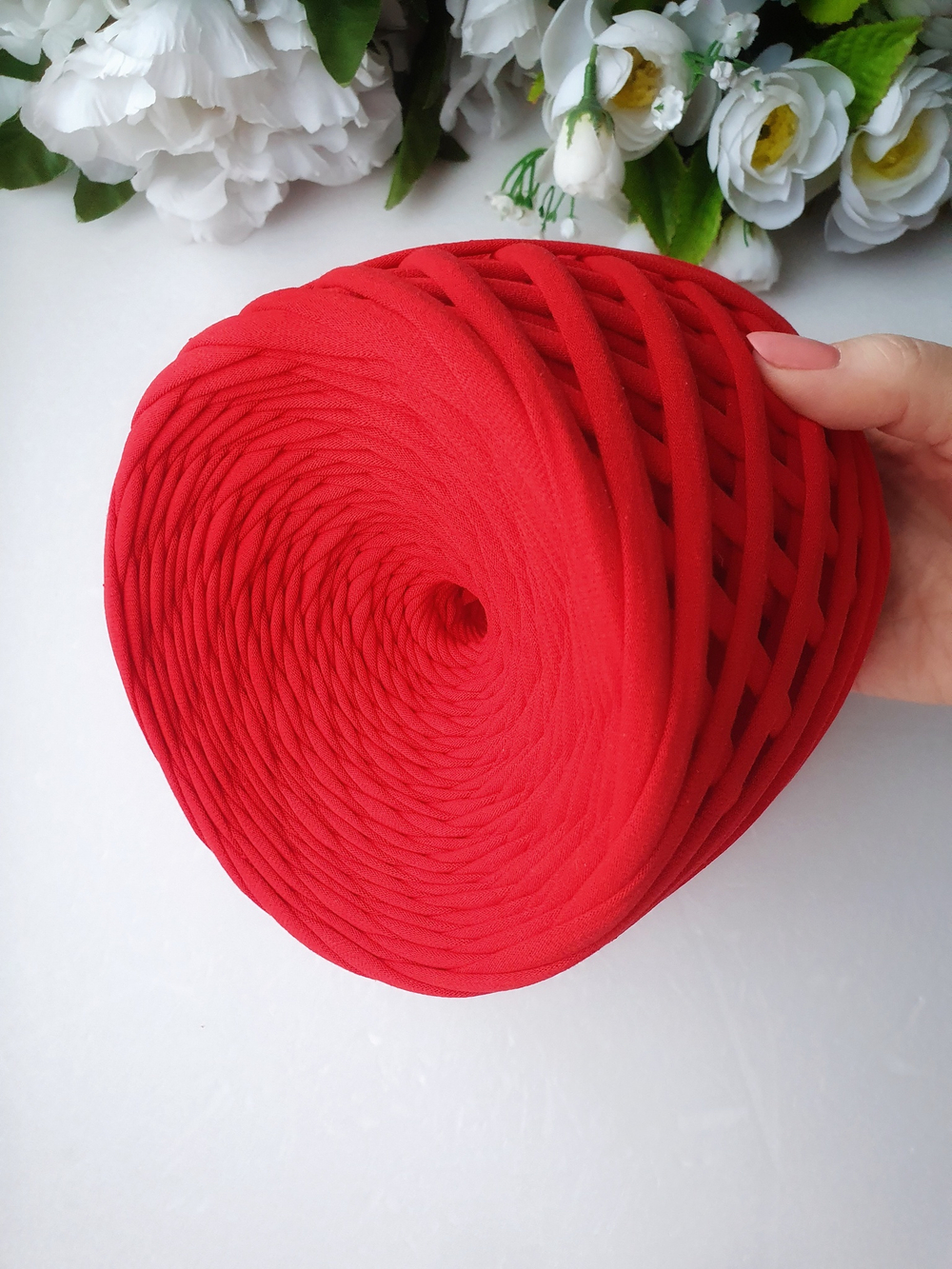 Красный  трикотажная пряжа