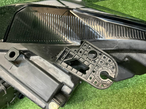 Фара правая Changan Uni-V (2022-н.в.) LED