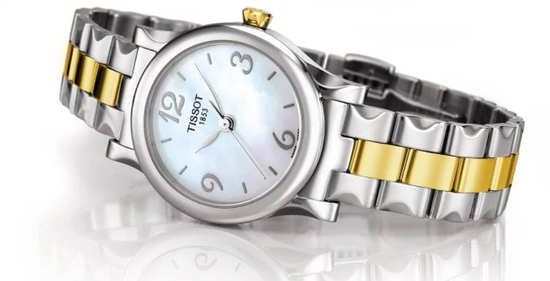 Женские швейцарские часы Tissot T028.210.22.117.00 лежа