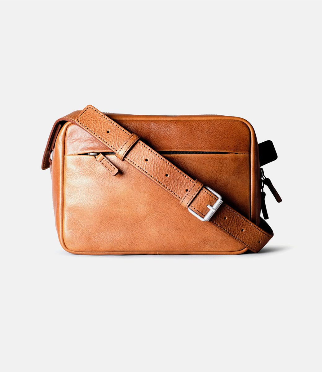 Hard Graft All-Rounder Classic Leather — наплечная сумка