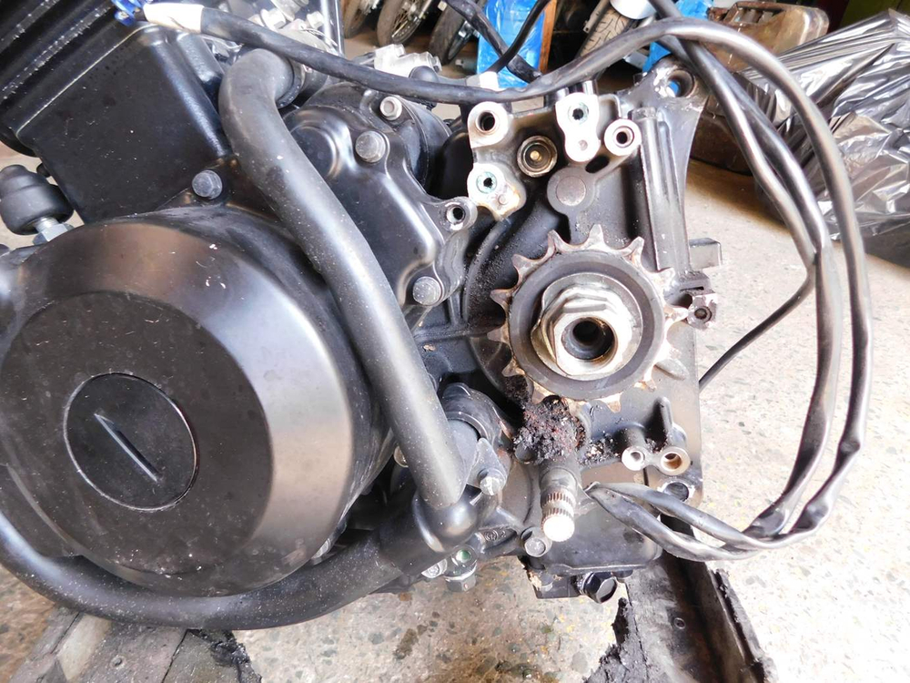 Двигатель Kawasaki Ninja 250R EX250K EX250KEA26258