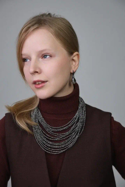 Колье каскад "Венеция, оттенок марказит, венец.стекло, натур.кожа