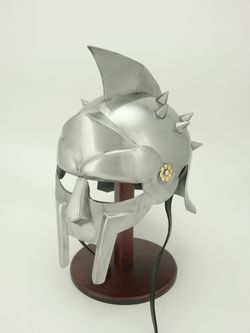 Nautical Шлем Максимуса гладиаторский