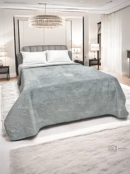 Покрывало 220х240 стеганое для кровати и дивана