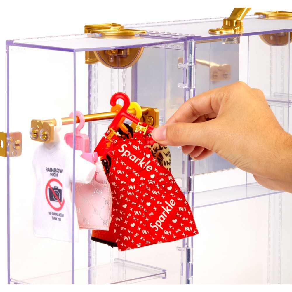 Rainbow High - Модный шкаф с одеждой для кукол Deluxe Fashion Dressing Room 574323 / артикул   574323  / GTIN 035051574323