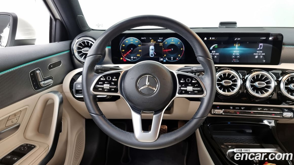 Mercedes-Benz A-Class W177 A200d Sedan (01.2021)