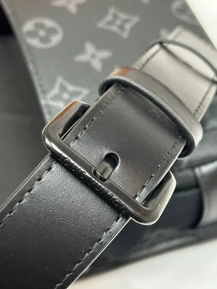 Бумажник Louis Vuitton Bosphore Wearable, черный