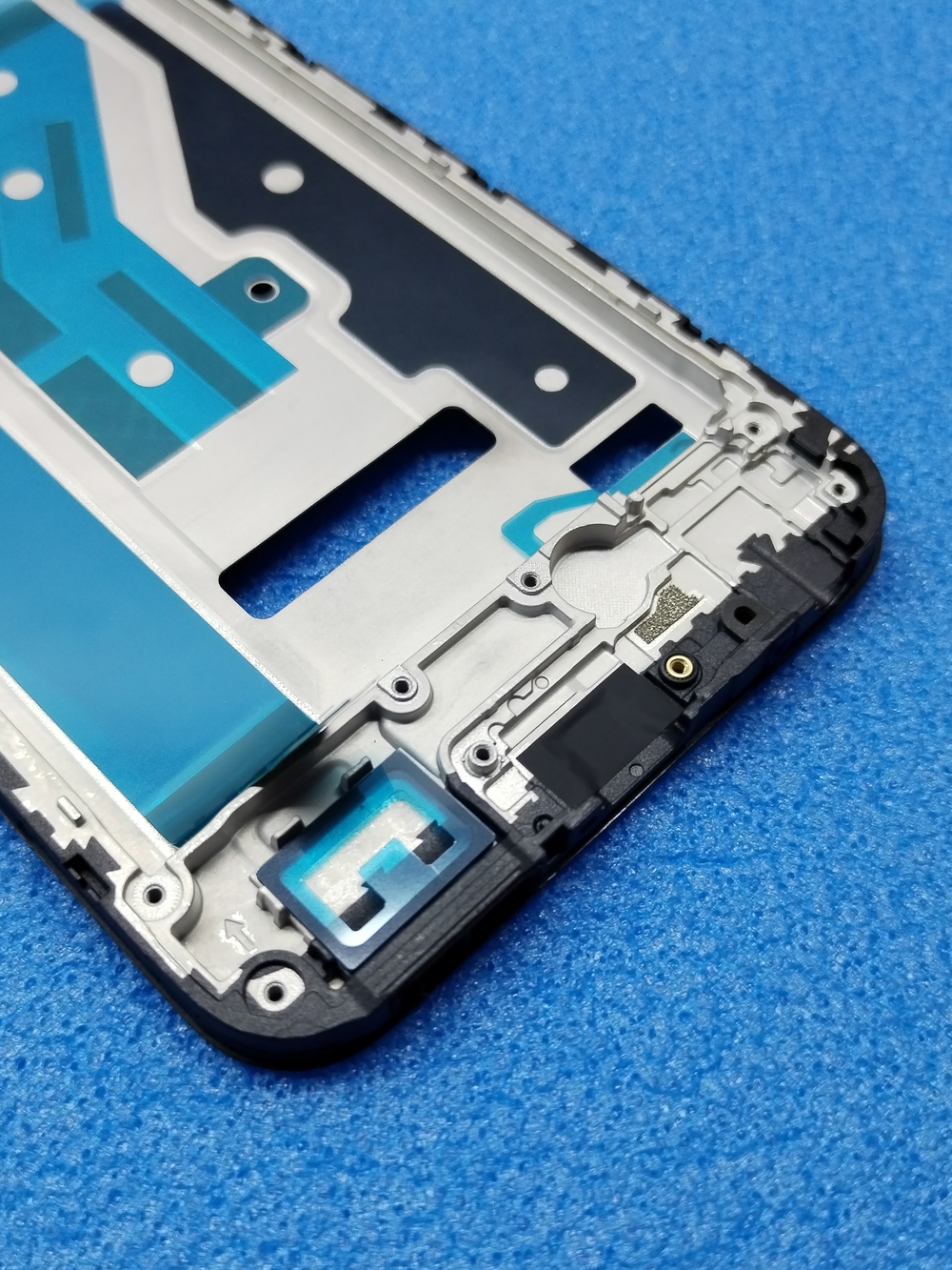 Tecno Spark 30C 4G (KL5) / часть корпуса (рамка дисплея)  (ORIG-SP)